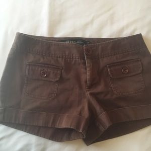 Shorts!! With pockets